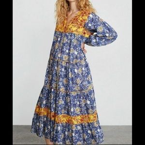 Long sleeve contrast floral print tunic dress